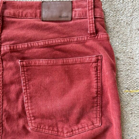 Madewell Cali Demi-Boot Corduroy Jeans in Canterbury Red Size 30 - Picture 6 of 8